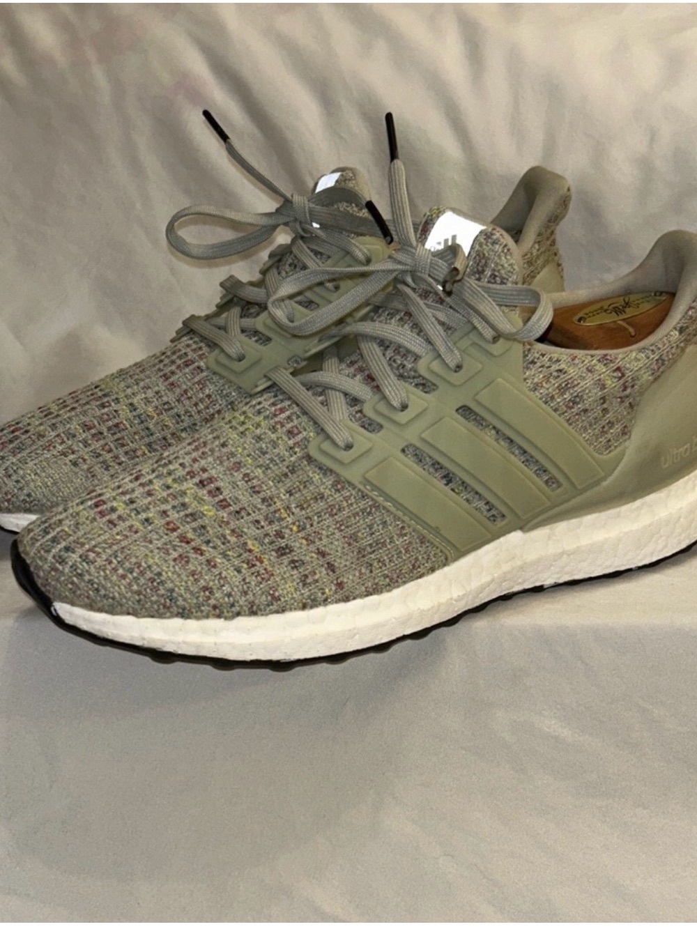 Adidas UltraBoost 4.0